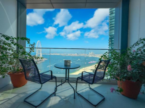 Beachfront Bliss 2BR Dubai Eye & Full Sea View at the Address Beach